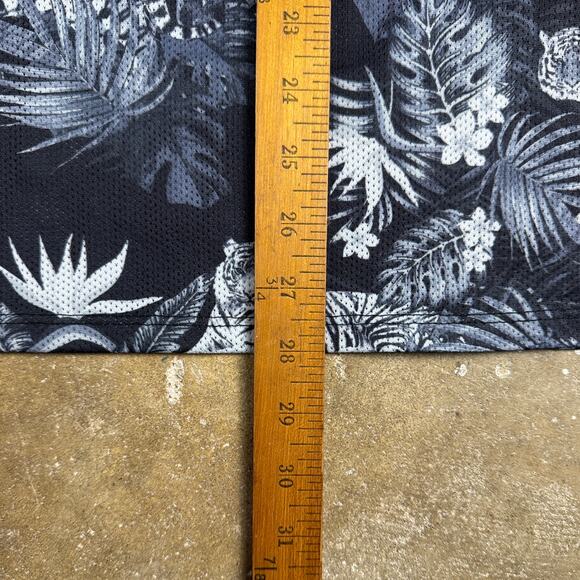 Guess Jordan Wild Jungle Graphic Mesh Tank Men’s Medium Black Tiger Print - Picture 10 of 10